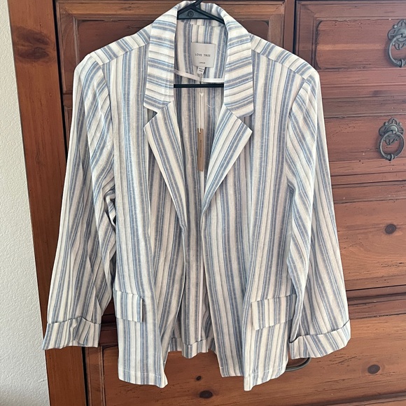 Love Tree Blue And Cream Linen Blazer Size Large NWOT - Picture 1 of 6